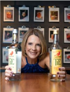 Cris Mulheres na Produção de Cachaça